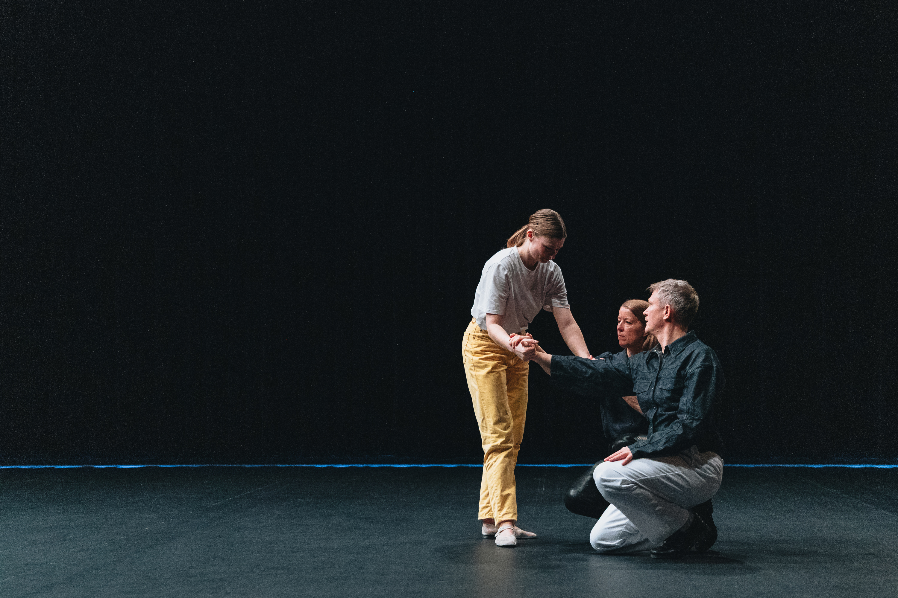 2025 Dancing - Deborah Hay trio, Jakob Oredsson